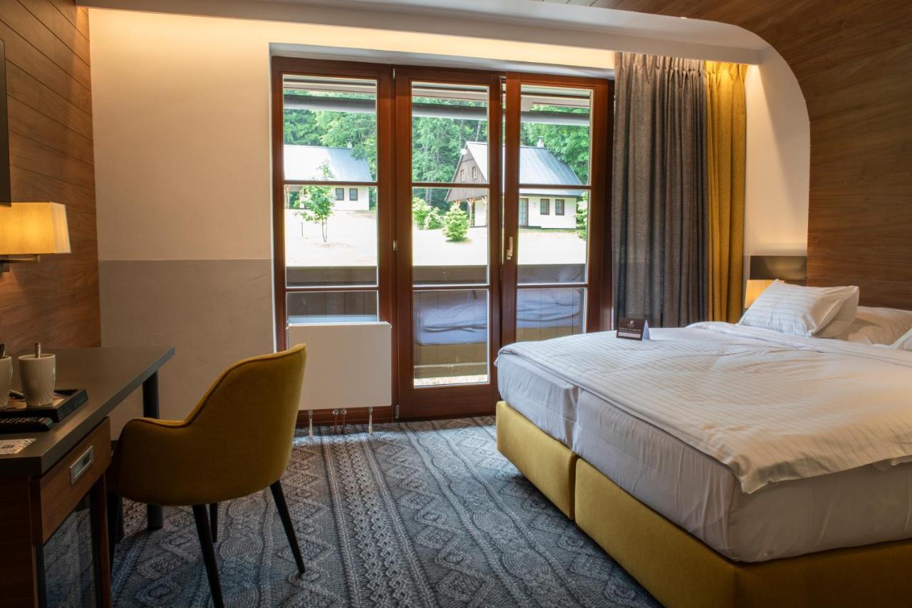 Amenity Hotel & Resort Orlicke Hory Дештне в Орлицких горах Экстерьер фото